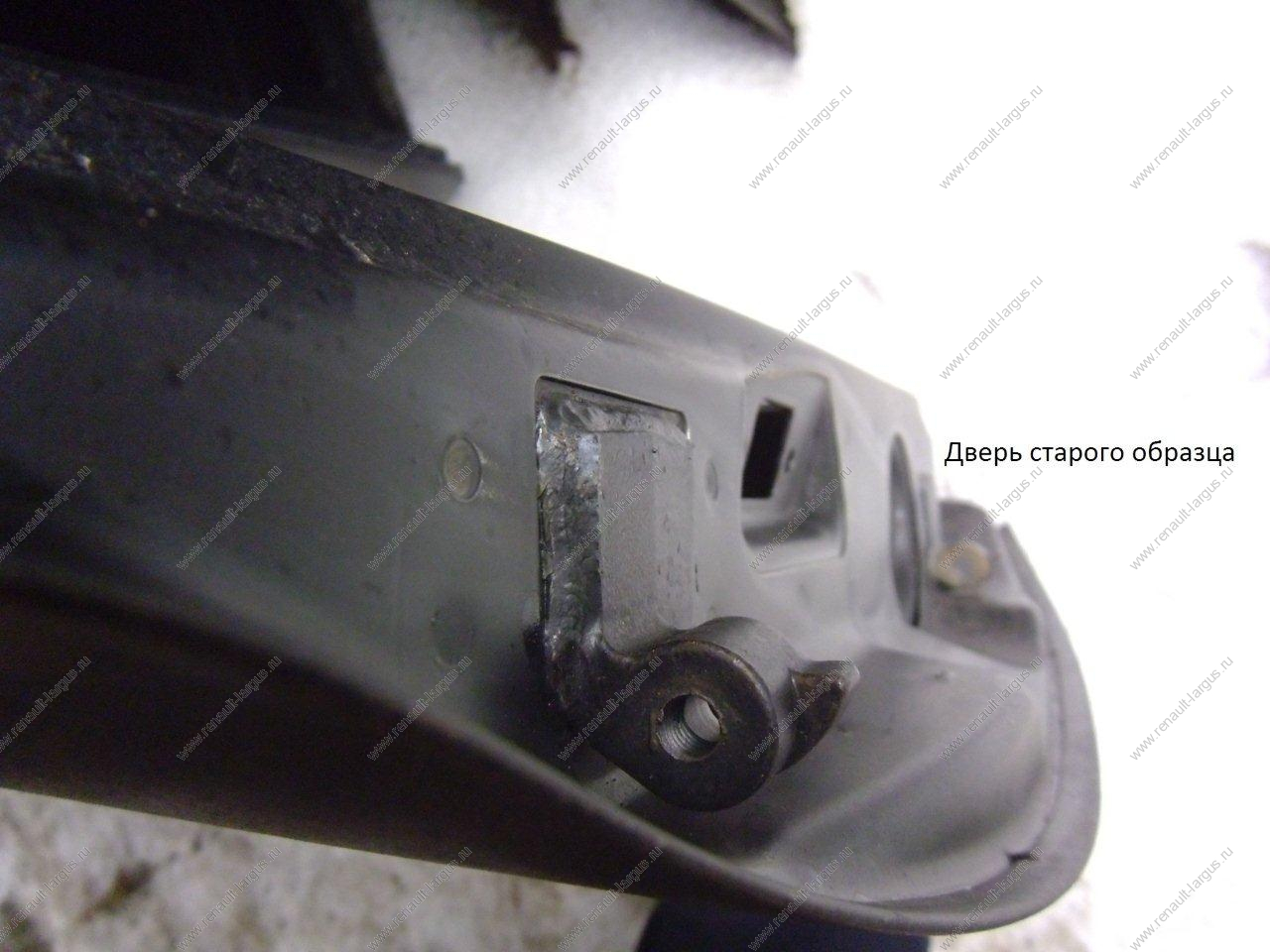 Дверь ВАЗ-1118 задняя правая (петля двери ст.обр.) (недоступна для заказа) АвтоВАЗ  11180620001400