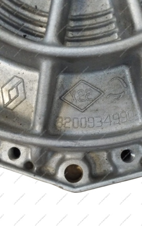 Картер коробки передач LADA Largus КПП-JR5 ( 8200934990) Renault RENAULT 8201630425